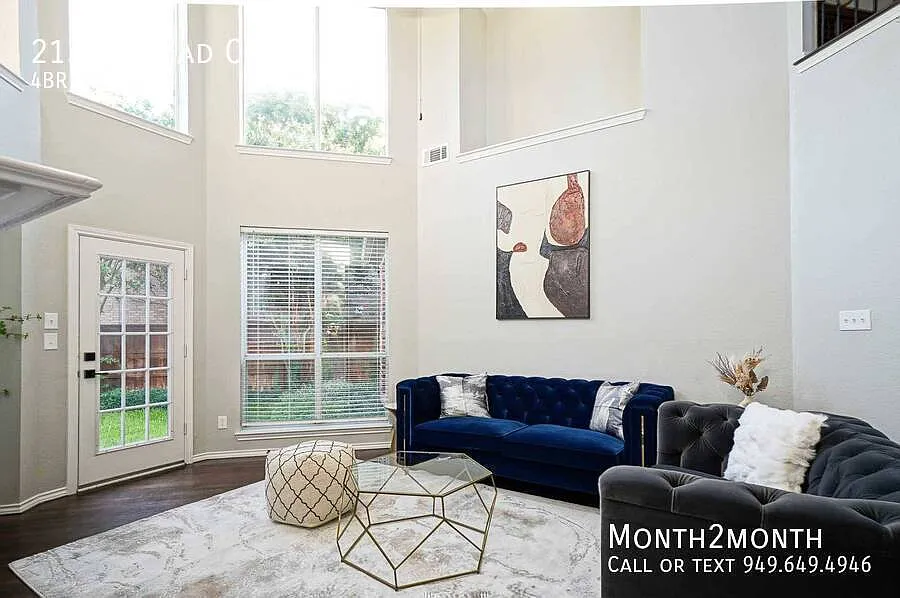 2137 Goliad Cir