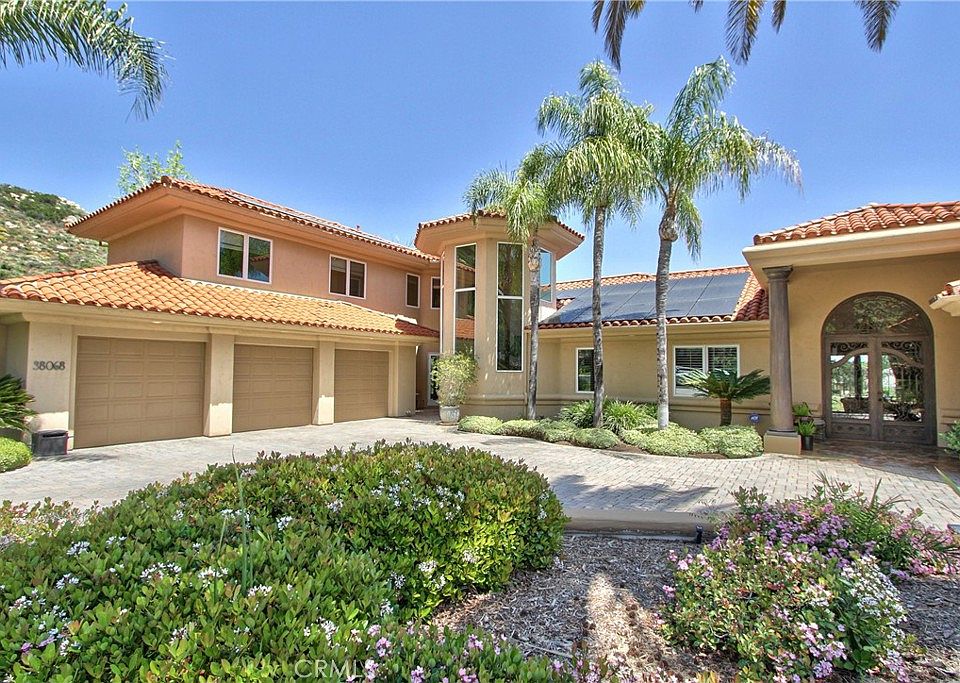 1st image of 38068 Silver Fox Ct