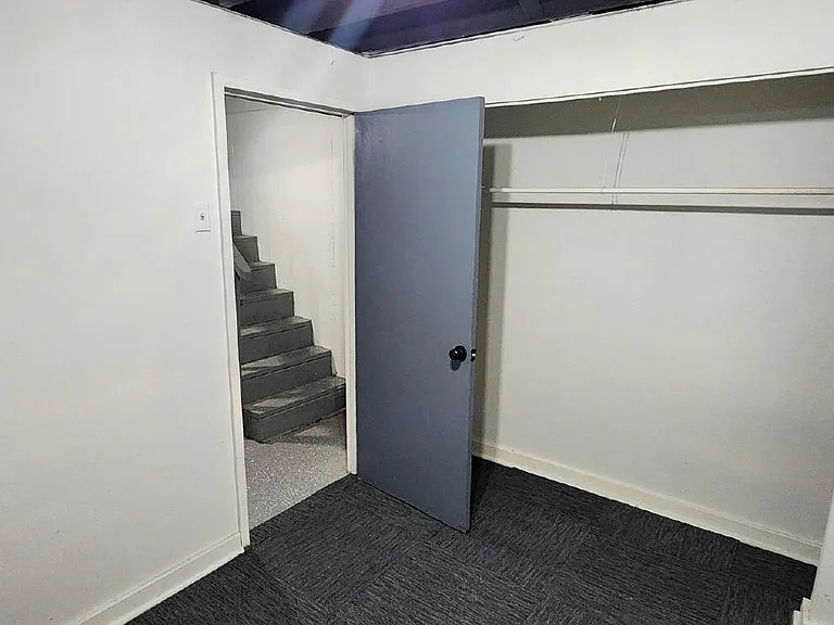 509 Ballman Ave — Photo 20