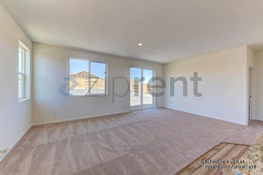 3 bed, 1508 sqft, $2,945 — Photo 2