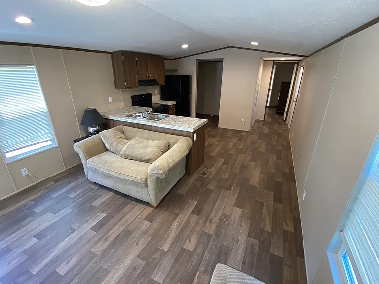 1107 Stokes Ave — Photo 9