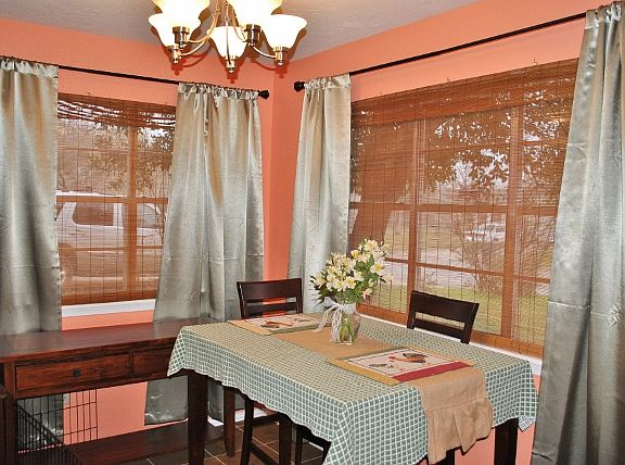 Breakfast Room