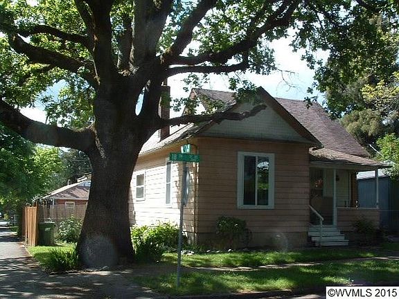 2nd image of 395 18th St SE