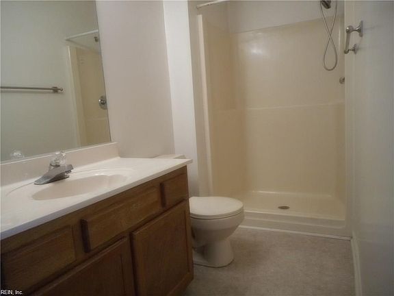 3rd image of 752 Hecate Dr