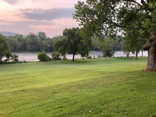 146 Shipps Landing Ct, Norfork, AR 72658