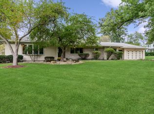 1191 S Batavia Ave, Batavia, IL 60510