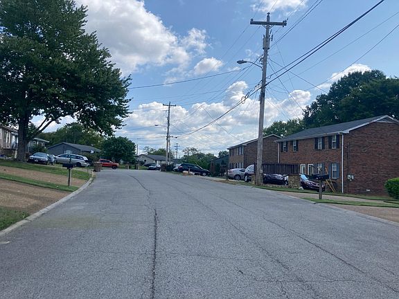 5th image of 534 Cedar Dr