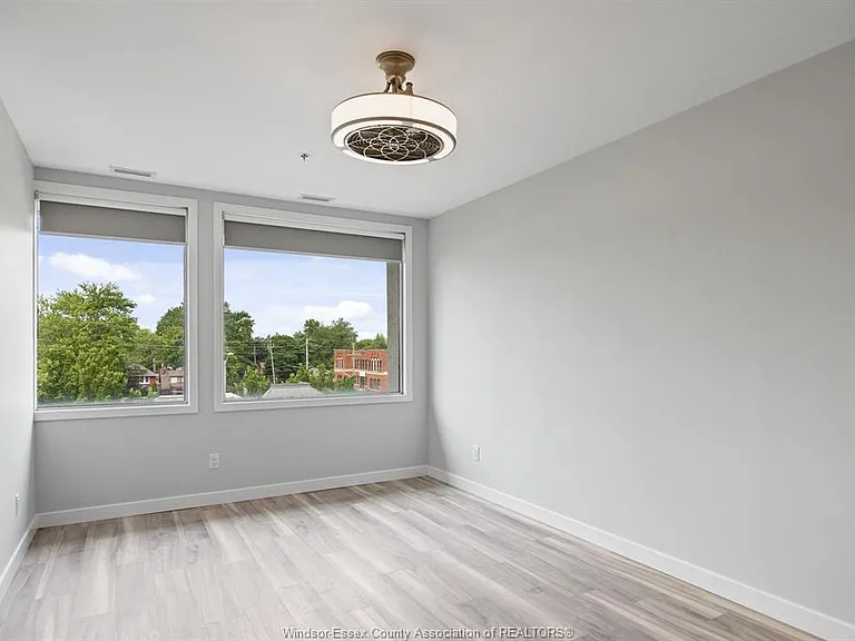 1500 Ouellette Ave #403 — Photo 27