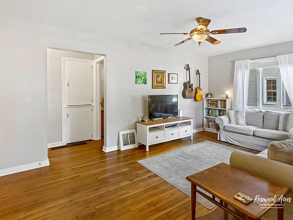 3rd image of 510 S Curtis Ave