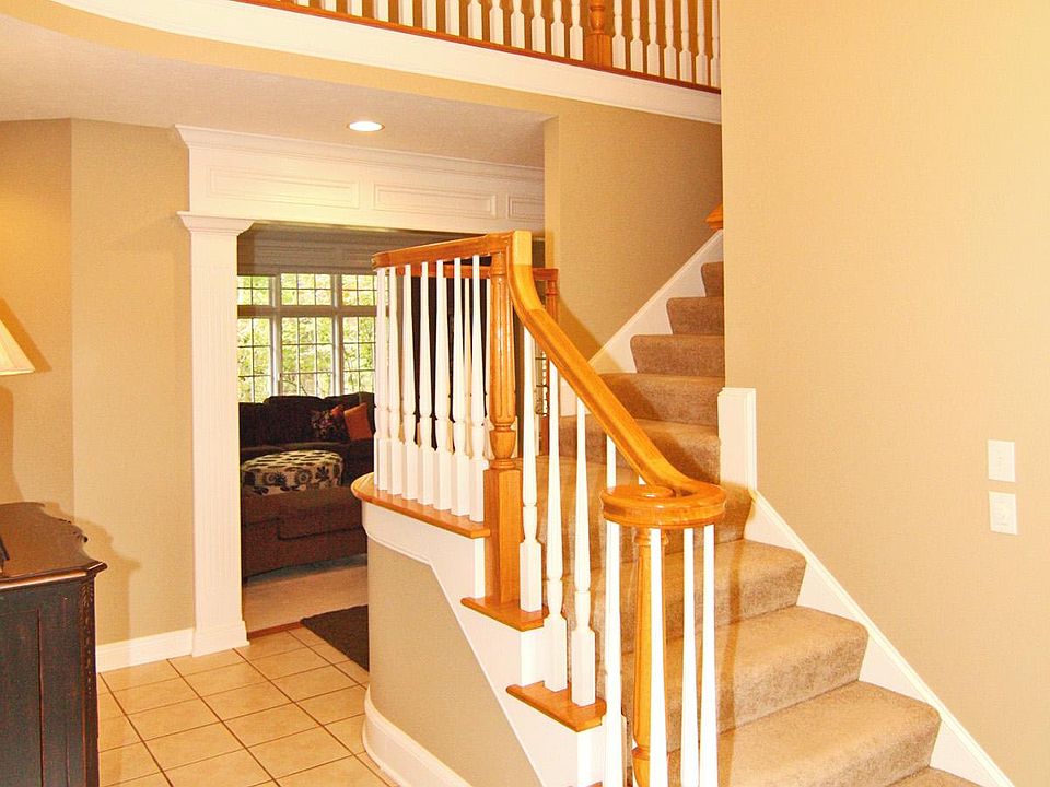 2nd image of 13116 Brooks Landing Pl
