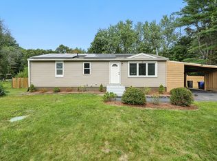 4 Metacomet Cir, Belchertown, MA 01007
