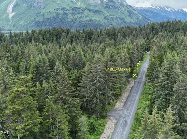 31885 Maxwell Ct, Seward, AK 99664
