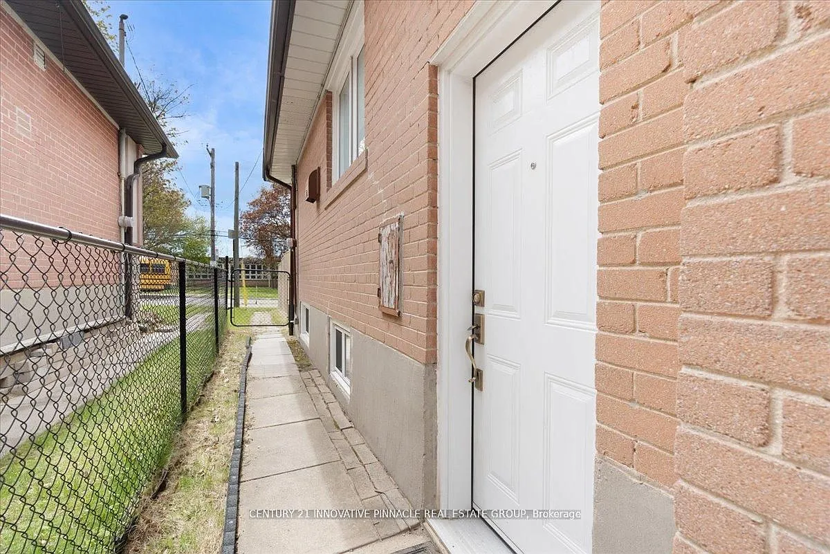 2 bed, $1,750 — Photo 3
