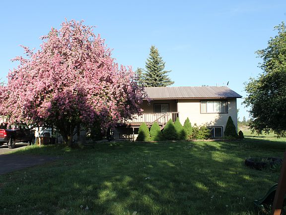 2nd image of 126 S Fairchild St