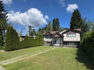 589 Foster Ave, Coquitlam, BC V3J 2L6