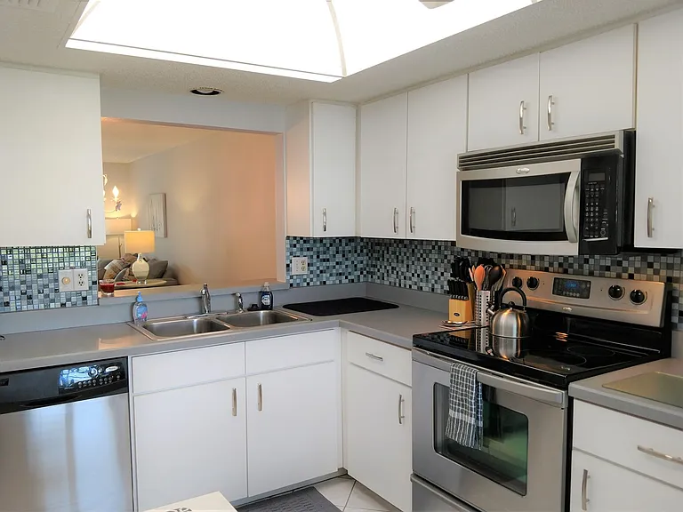 310 Mission Trl N #H — Photo 28