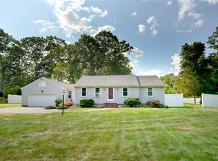 1 Thomas Dr, Lincoln, RI 02865
