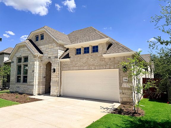 3rd image of 1141 Cole Estates Dr