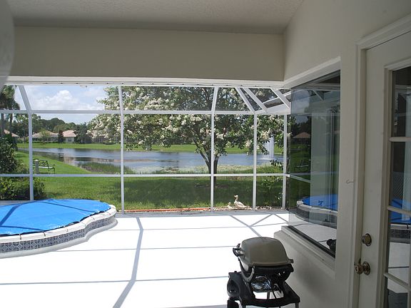 Lake and fountain views