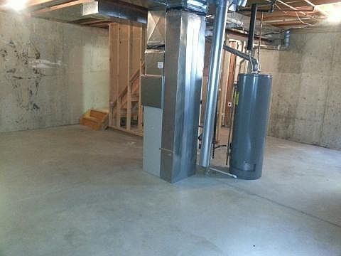 Large unfinished basement
