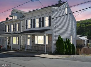 371 Front St, Pottsville, PA 17901