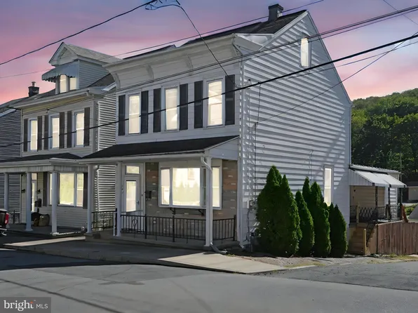 371 Front St, Pottsville, PA 17901