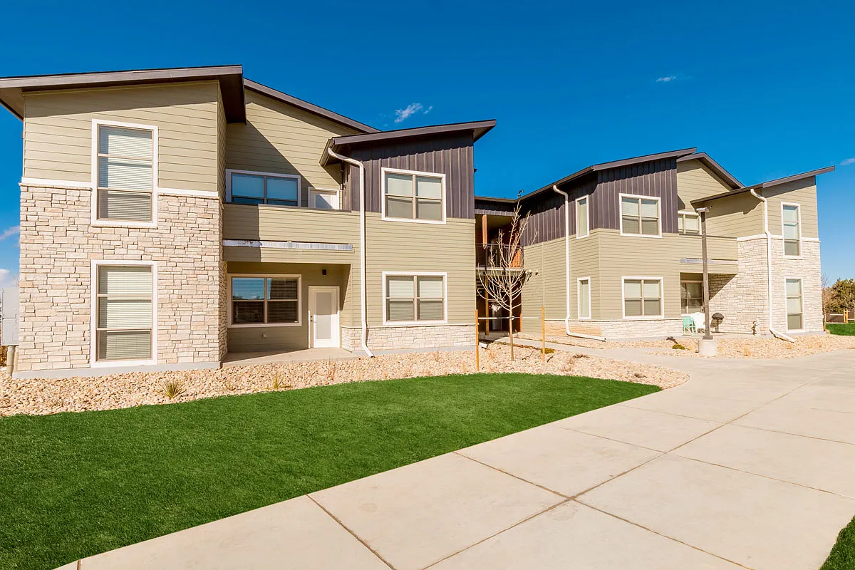Centennial Park Apartments — Photo 3