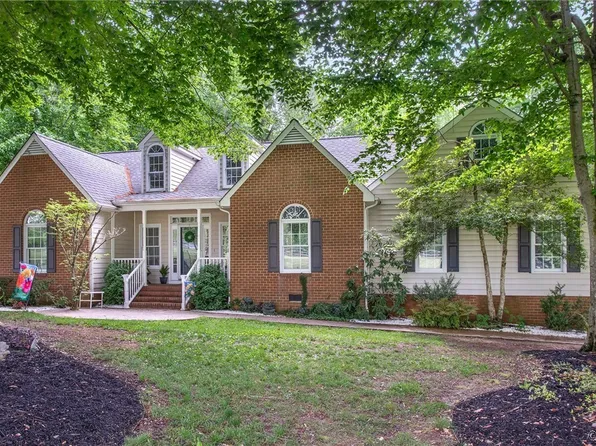 17447 Parsons Ridge Rd, Beaverdam, VA 23015