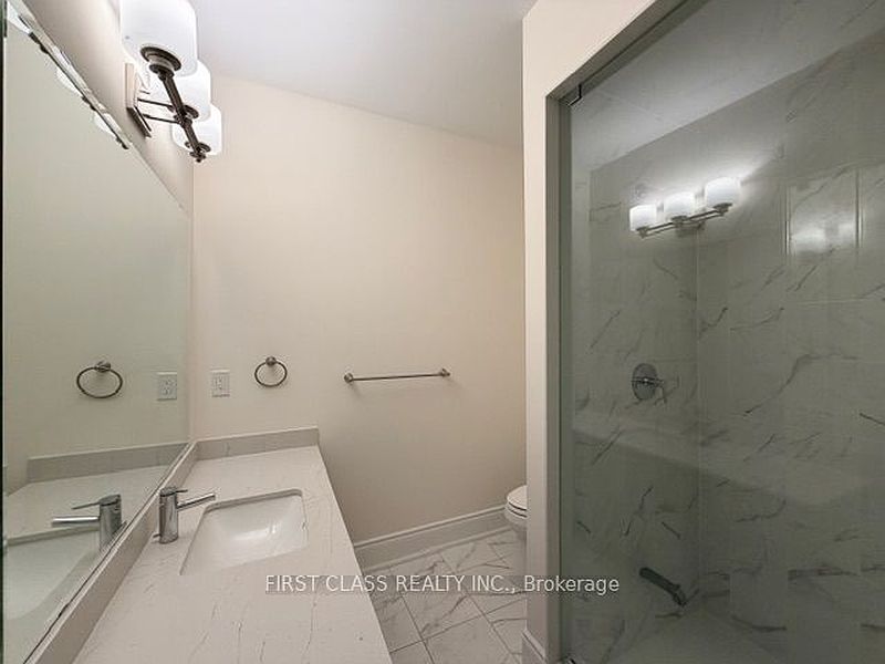 Richmond Hill Townhouse for rent - 4 Bedrooms — photo 11