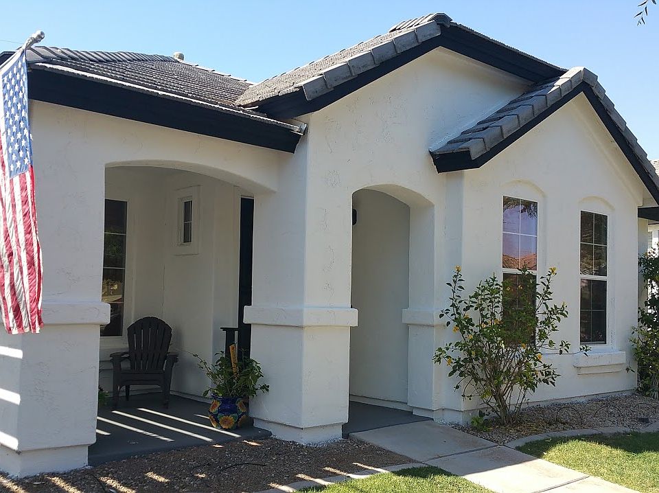 2nd image of 2822 E Camellia Dr
