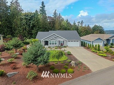 2nd image of 5445 Blaisdell Lane
