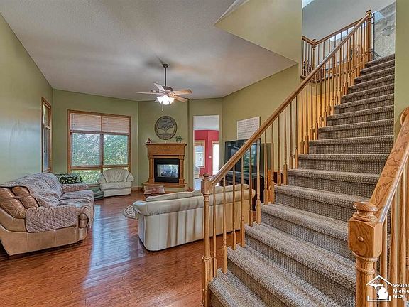 5th image of 5254 Boomerang Cir