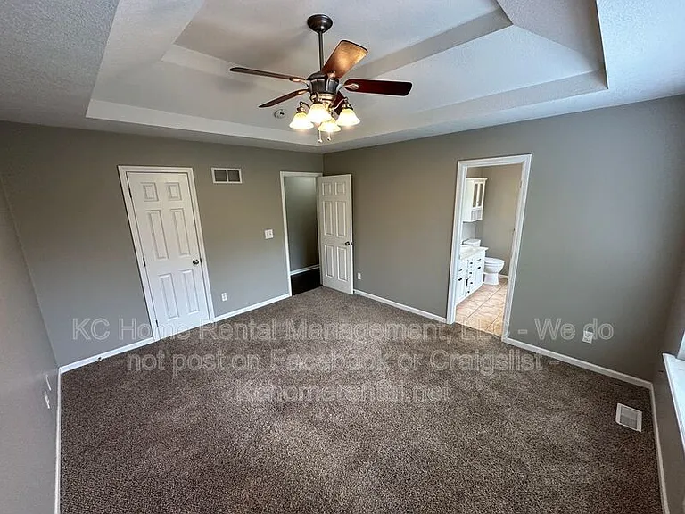 11314 N Lewis Ave — Photo 23