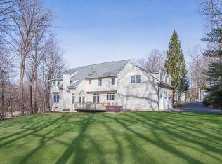 3 Heritage Ct, Randolph, NJ 07869