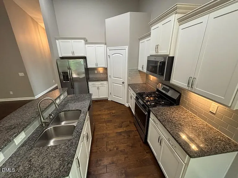 445 Pine Burr — Photo 16