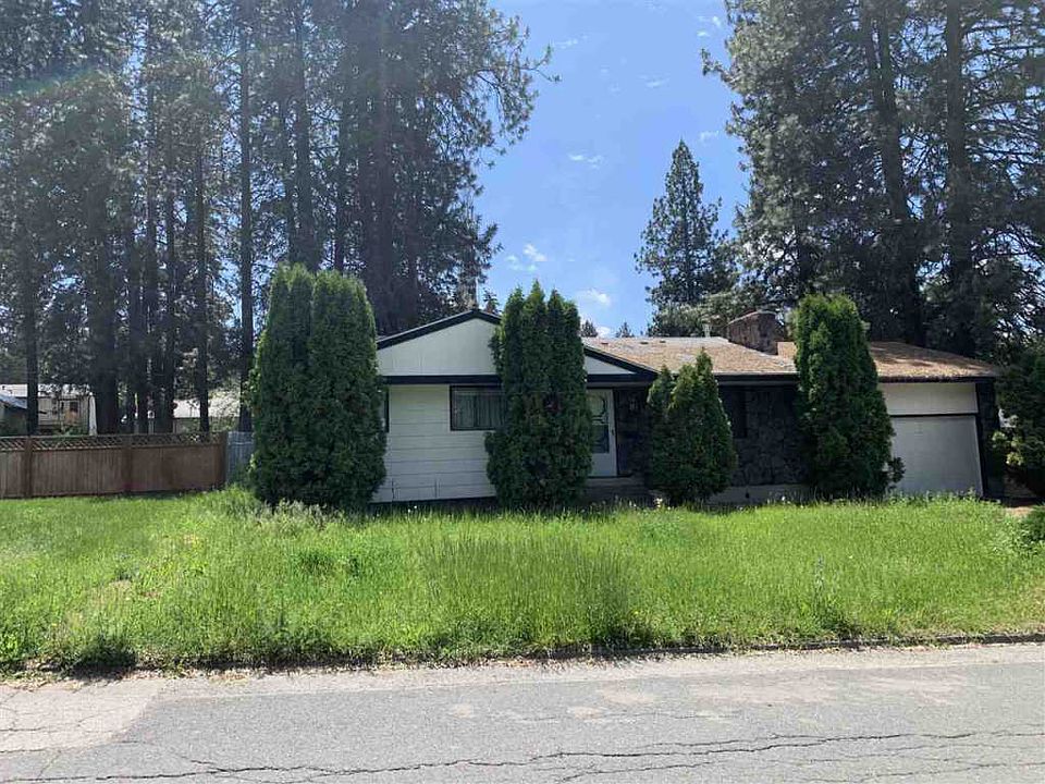 2nd image of 4210 E 12th Ave