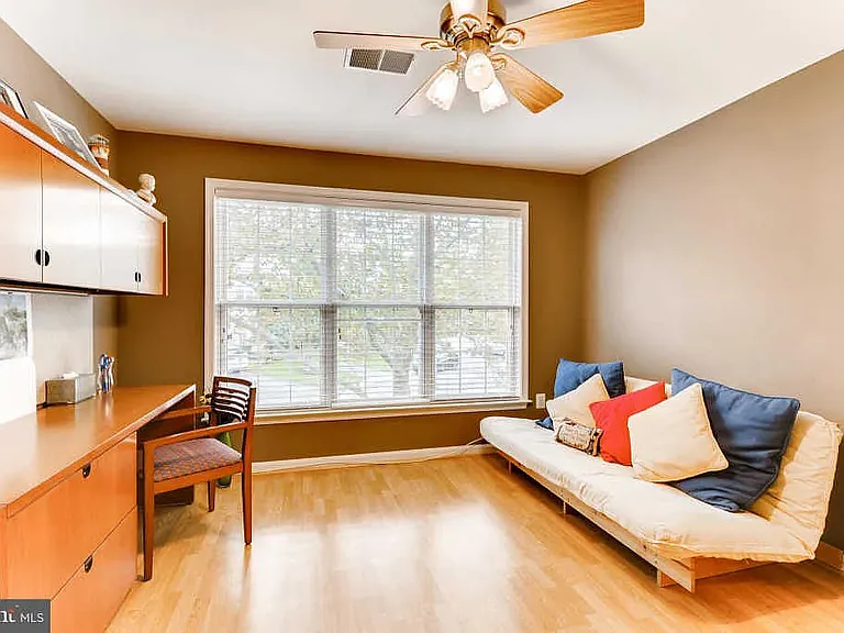 2nd Floor, Second Bedroom, No.1