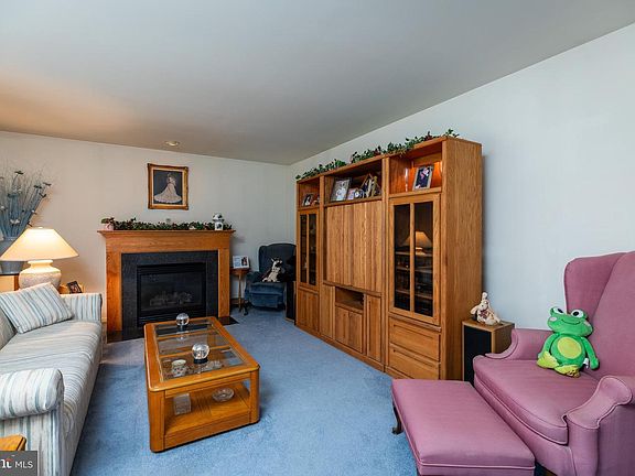 5th image of 101 N Katrin Cir