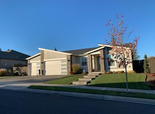 1835 NW Rolling Hills Dr, Camas, WA 98607