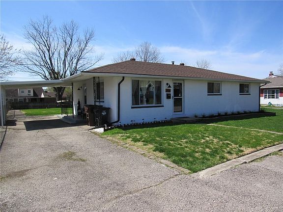 2nd image of 2100 Blake Ave