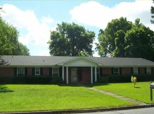 1103 Fillmore St, Tupelo, MS 38801