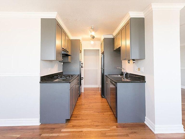 1st image of 789 N Clarkson St #Penthouse 1