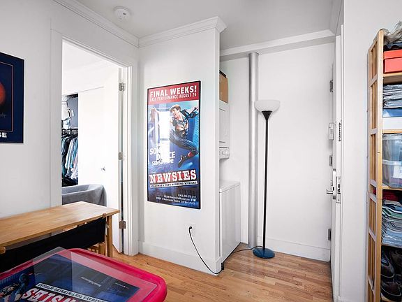 5th image of 346 E 105th St #3B