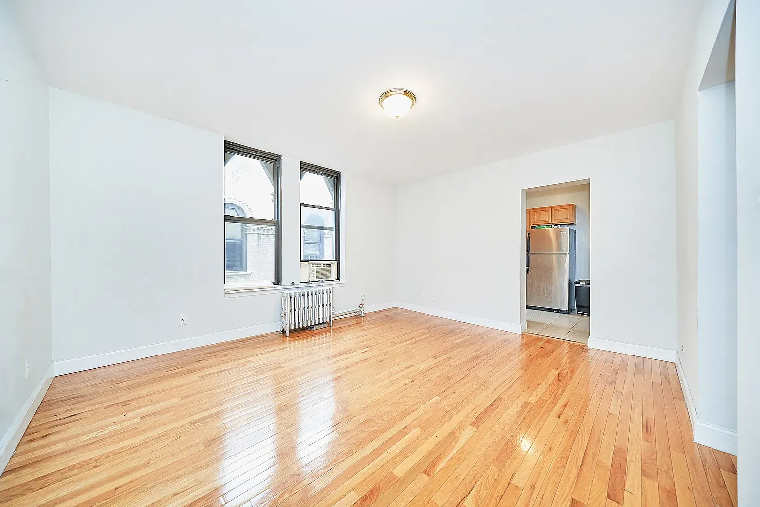 900 Riverside Drive — Photo 1