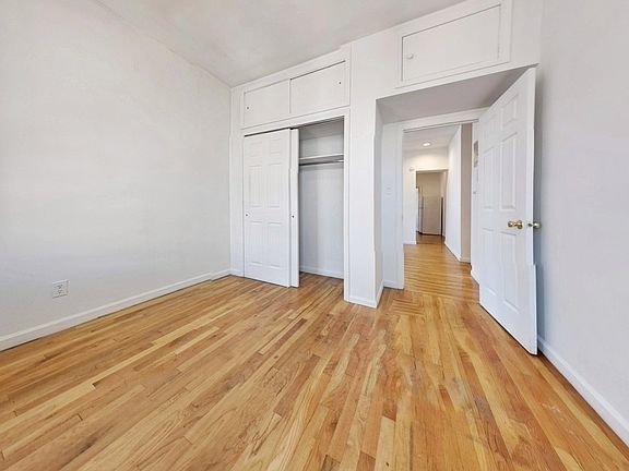 4th image of 214 1st Ave #24B