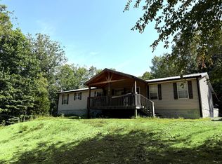 318 Lucas Ridge Ln, Waverly, TN 37185