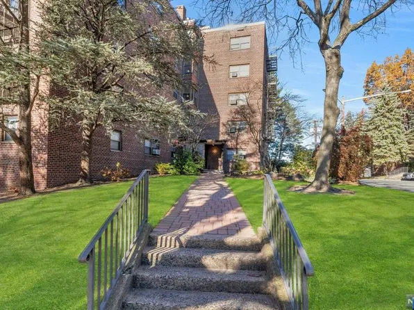 3031 Edwin Ave APT 3E, Fort Lee, NJ 07024
