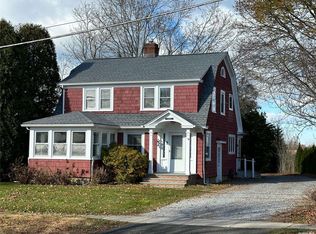 35915 Main Rd, Cutchogue, NY 11935