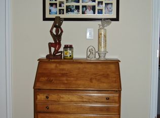 611 Shore Rd, Somers Point, NJ 08244