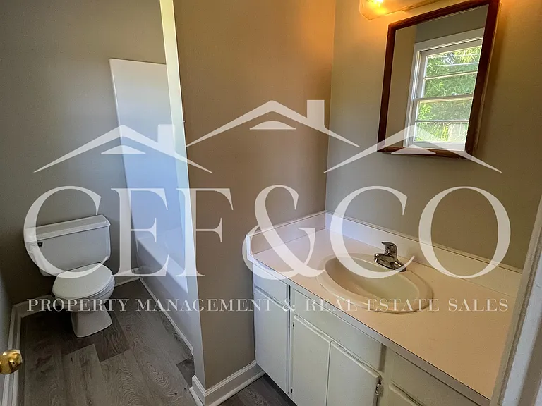 268 N Cleveland Park Dr — Photo 13